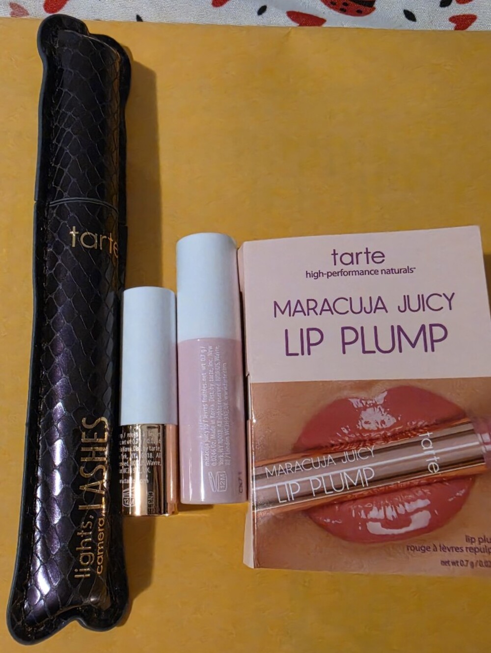 tarte Lights, Camera, Lashes Mascara plus Travel Lip Plump, Maracuja juicy lip